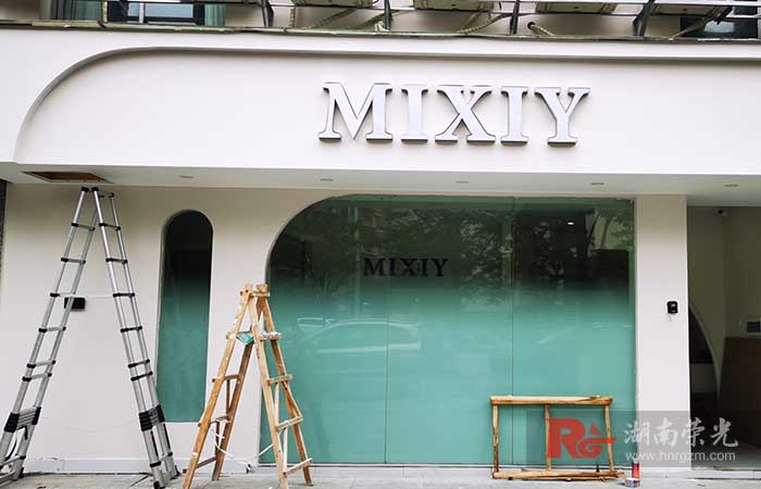 �Lɳ�V������